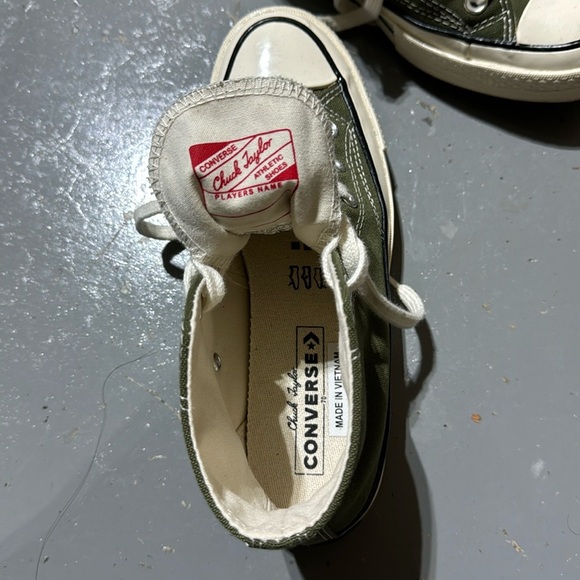 converse - Picture 2 of 3